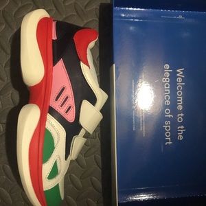 SOLD. Tory Burch Bubble Sneaker